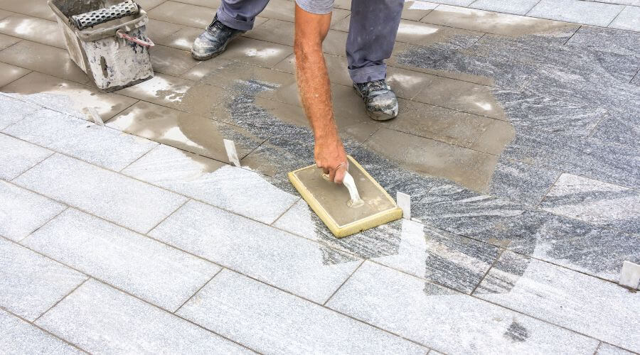 Professional metal roof installation in Elizabethtown, IL